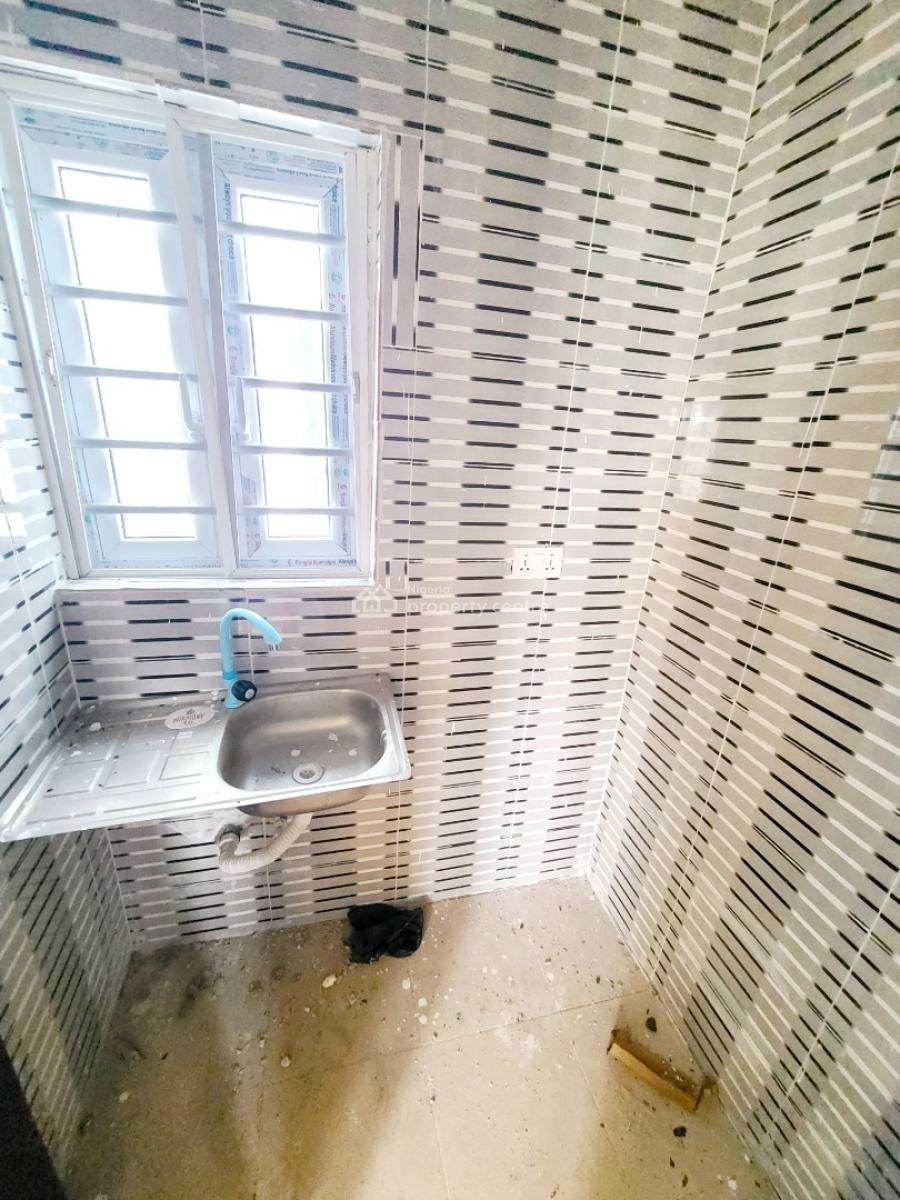 Brand New a Room & Parlour/mini Flat Upstairs, Housing Estate, World Bank, Owerri Municipal, Imo, Mini Flat (room and Parlour) for Rent