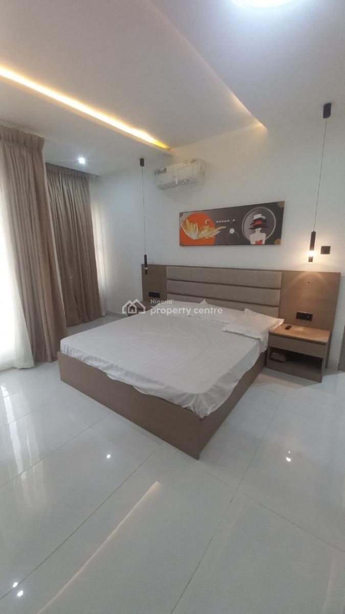 Luxury 2 Bedroom Apartment with Elevator and Swimming Pool, Lekki Phase 1, Lekki, Lagos, Flat / Apartment for Sale