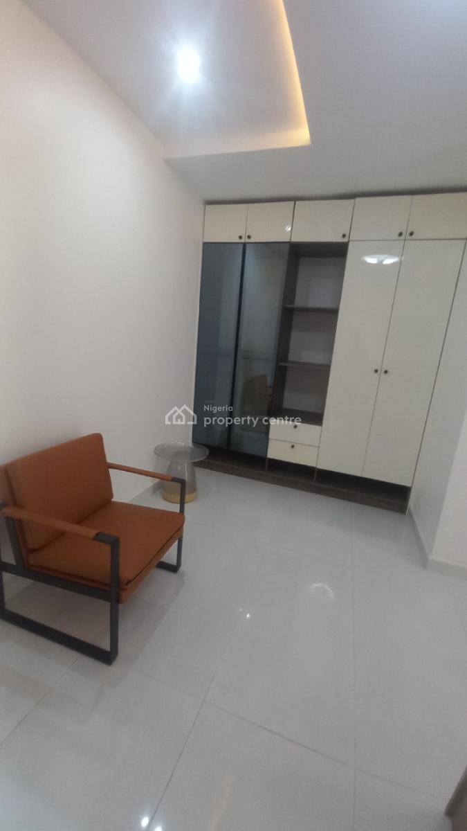 Luxury 2 Bedroom Apartment with Elevator and Swimming Pool, Lekki Phase 1, Lekki, Lagos, Flat / Apartment for Sale