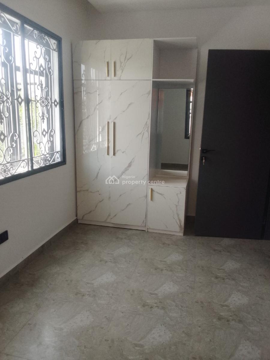 Standard 3 Bedroom Flat, Monastery Road, Sangotedo, Ajah, Lagos, Flat / Apartment for Rent