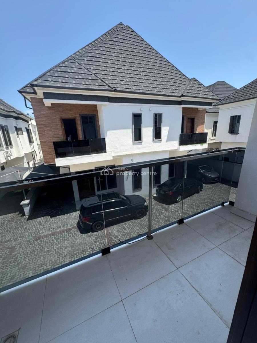 Spacious Upstairs Mini Flat, Royal Pine Estate Gate 3 Orchid Road, Lekki, Lagos, Mini Flat (room and Parlour) for Rent