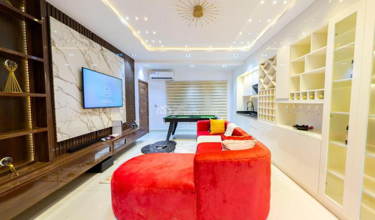 2 Bedroom Apartment with Ps5, Snooker Board and Pool, Ikate, Lekki, Lagos, Flat / Apartment Short Let