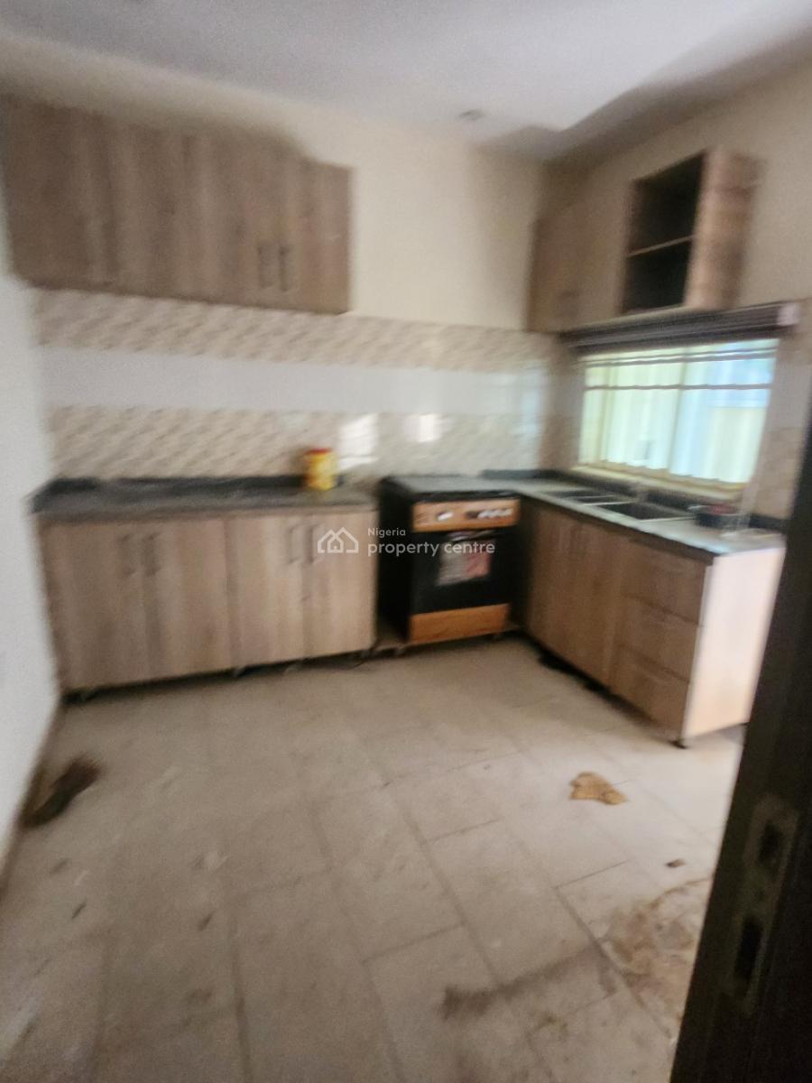 Clean 3bedroom Flat, 1st and Ground Floor , Available, Pay& Pack-ed Rd, By Capital Hub( Tarred Rd), Mabushi, Abuja, Flat / Apartment for Rent