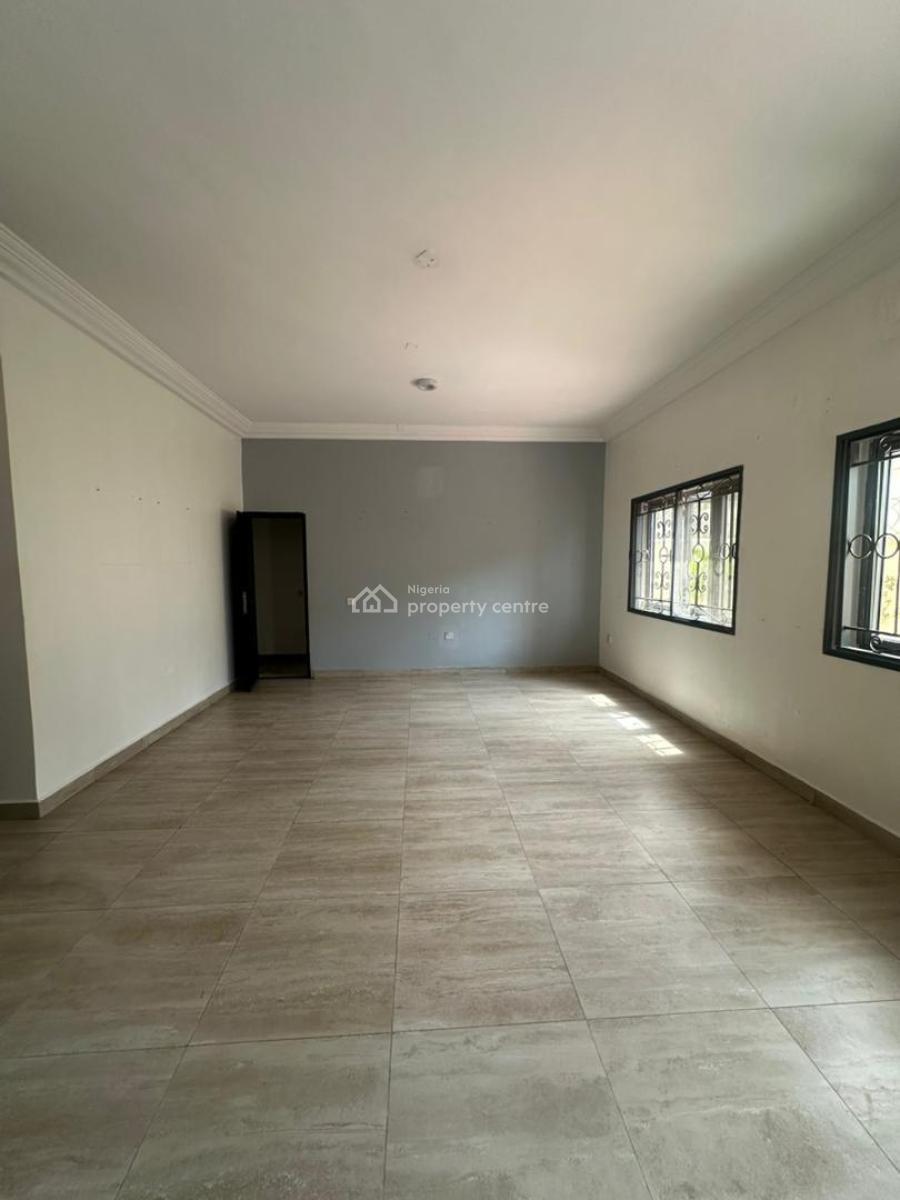 Lekki Phase One 3 Bedrooms, Off Admiralty Way, Lekki., Lekki Phase 1, Lekki, Lagos, House for Rent