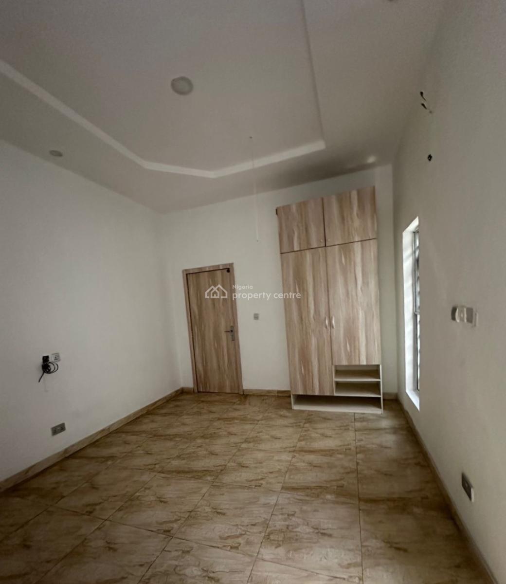 Converted Mini Flat with Full Kitchen, Orchid Road, Lekki, Lagos, Mini Flat (room and Parlour) for Rent