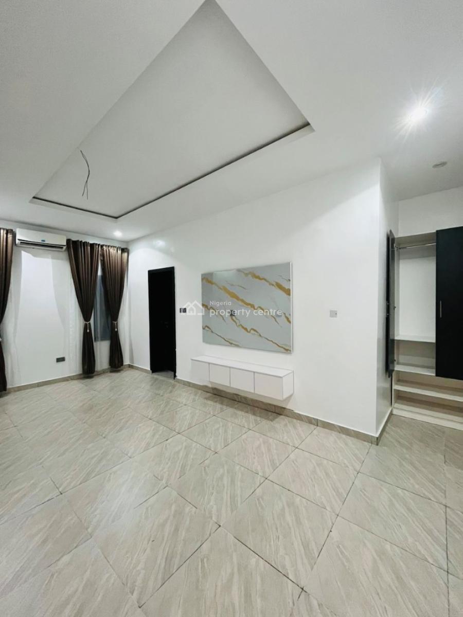 Exquisite Partly Furnished 2 Bedroom Apartment, Mobil Road, Ajah, Lagos, Flat / Apartment for Rent
