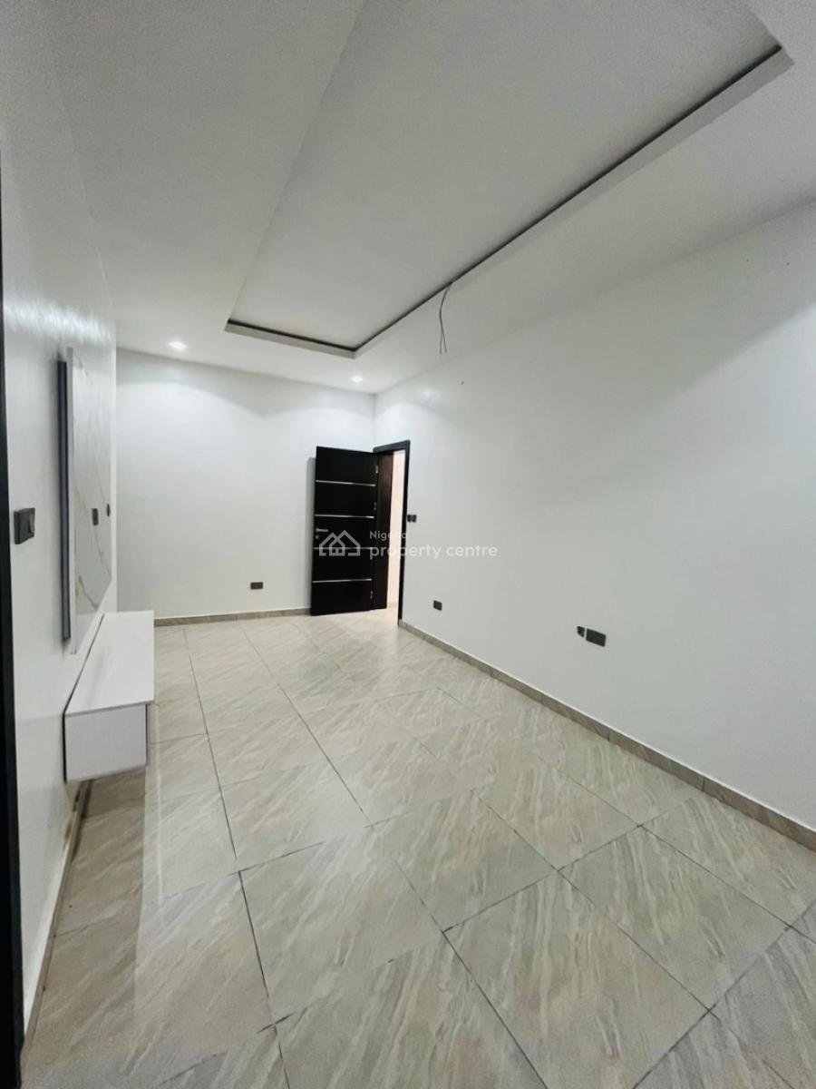 Exquisite Partly Furnished 2 Bedroom Apartment, Mobil Road, Ajah, Lagos, Flat / Apartment for Rent