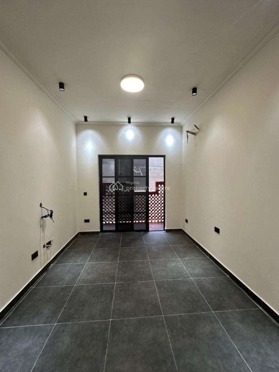 Well Finished Fully Serviced 1 Bedroom Flat, Lekki Phase 1, Lekki, Lagos, Mini Flat (room and Parlour) for Sale