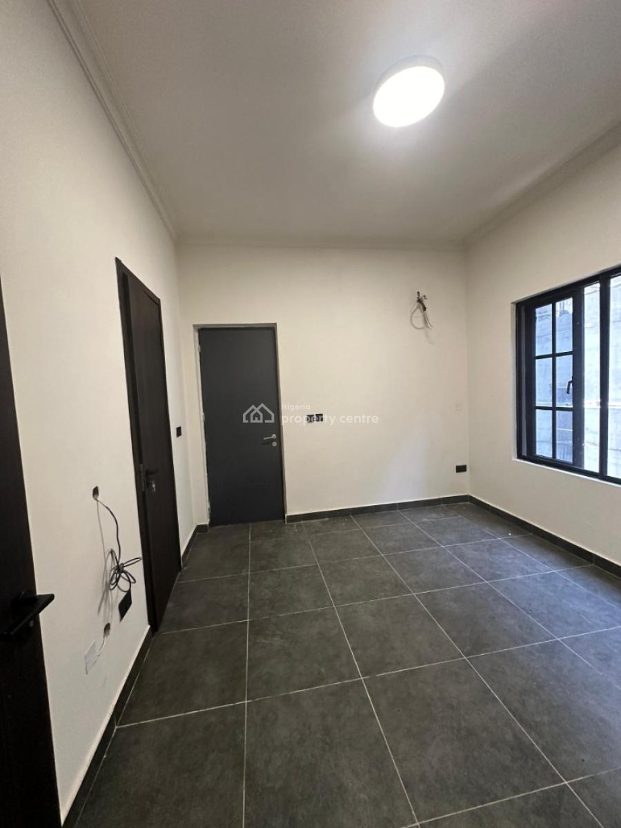 Well Finished Fully Serviced 1 Bedroom Flat, Lekki Phase 1, Lekki, Lagos, Mini Flat (room and Parlour) for Sale