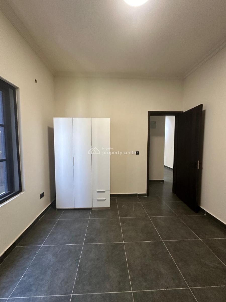 Well Finished Fully Serviced 1 Bedroom Flat, Lekki Phase 1, Lekki, Lagos, Mini Flat (room and Parlour) for Sale