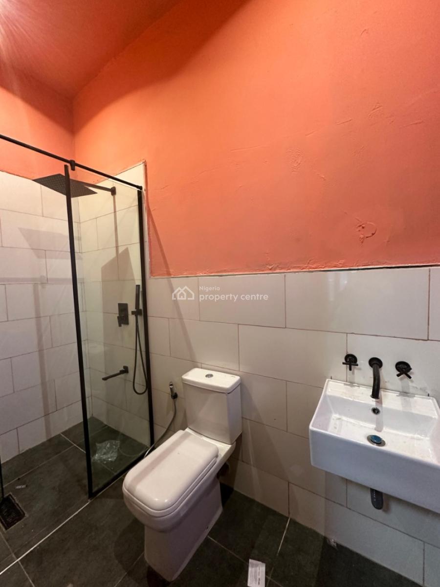 Well Finished Fully Serviced 1 Bedroom Flat, Lekki Phase 1, Lekki, Lagos, Mini Flat (room and Parlour) for Sale