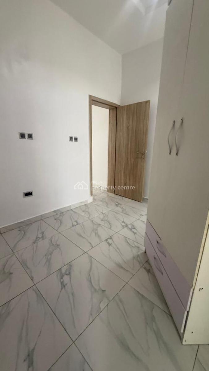 Serviced 4 Bedroom Semi Detached (alone in The Compound) with 16hrs Gu, Ikota, Lekki, Lagos, Lekki, Lagos, Semi-detached Duplex for Rent