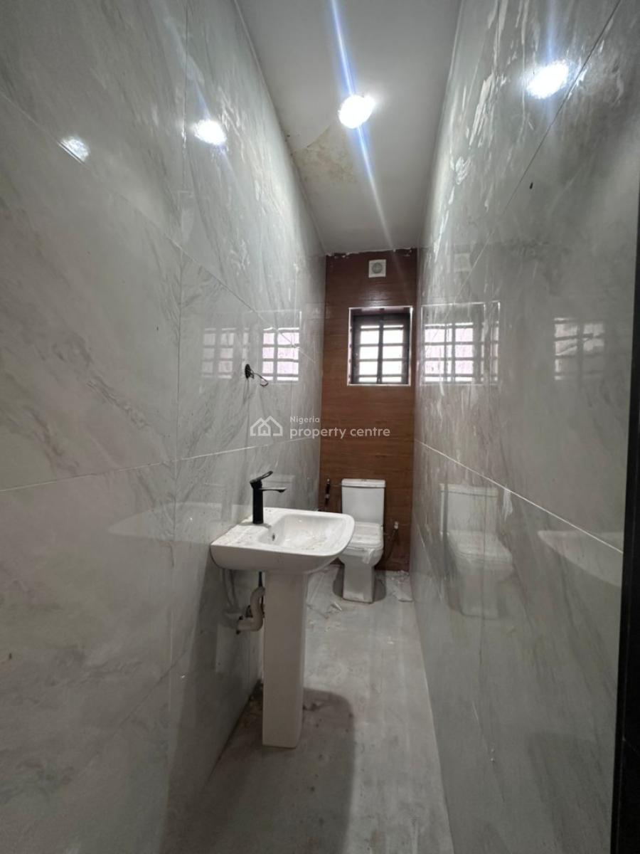 Luxury 4 Bedroom Terrace Duplex with Bq, Ologolo, Lekki Phase 1, Lekki, Lagos, Terraced Duplex for Sale