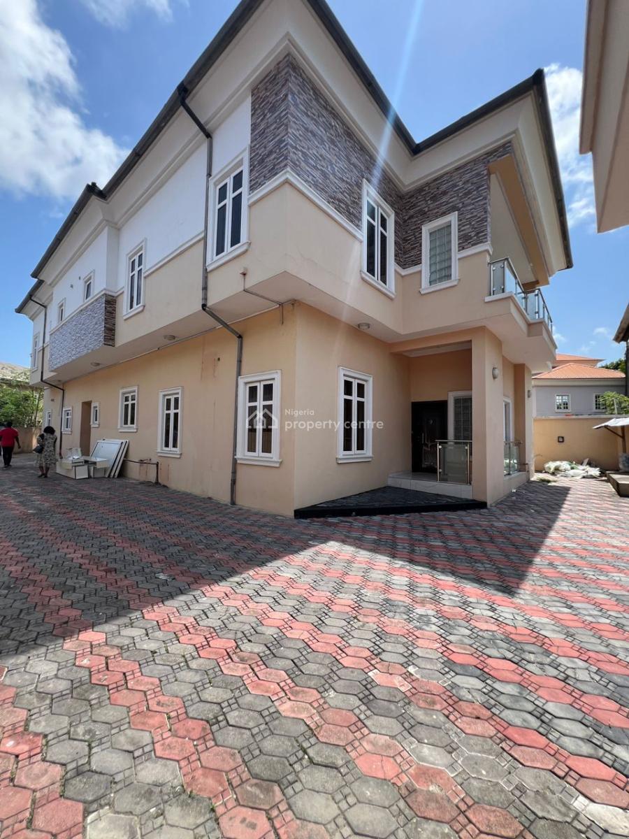 Commercial 5bedroom Fully Detached Duplex at Lekki Phase 1, Lekki Phase 1, Lekki Phase 1, Lekki, Lagos, Detached Duplex for Rent