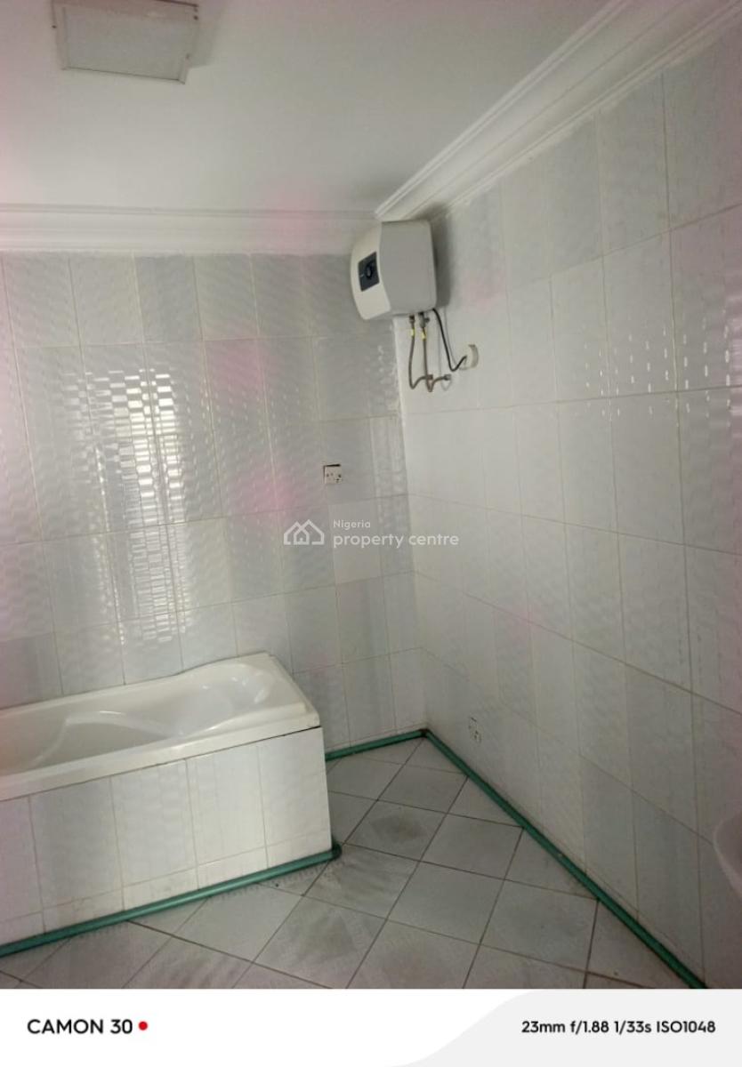 Well Maintained Rear 5 Bedroom En-suited Fully Detached Duplex+ Study, Chevron, Lekki, Lagos, Commercial Property for Rent