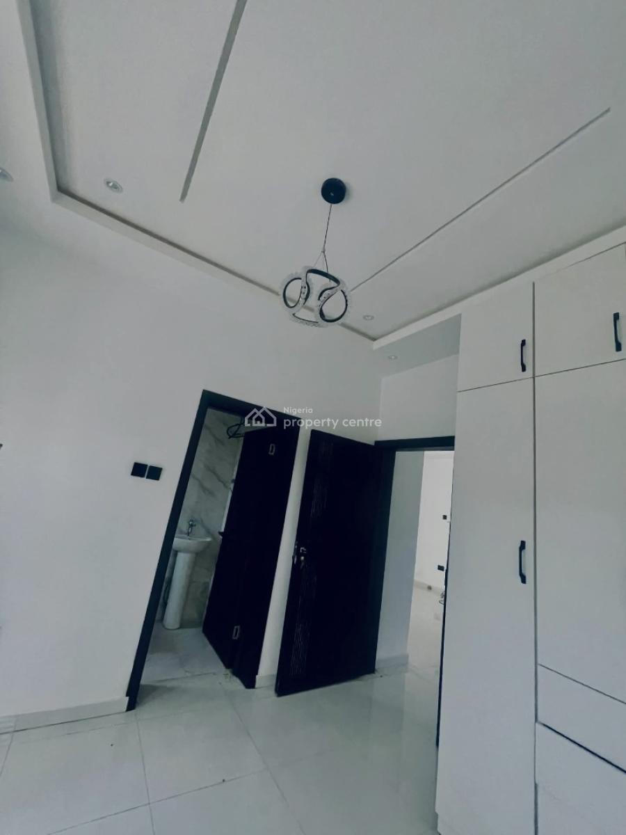 New Executive 2bedroon Flat Apartment in a Mini Estate, Orisunbare Close to Shasha Akowonjo, Shasha, Alimosho, Lagos, House for Rent