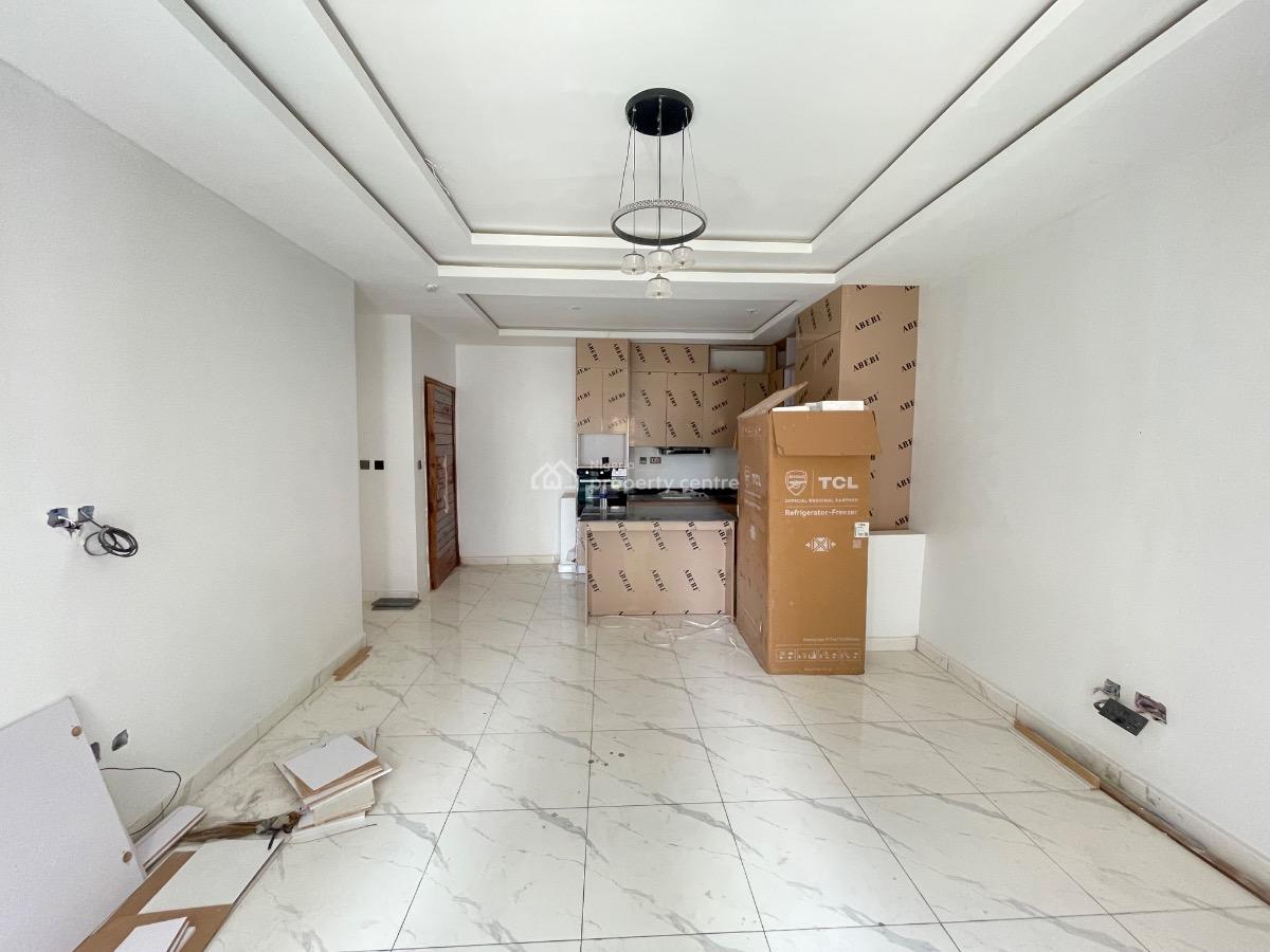 Exquisite 2 Bedroom Apartment in a Secured Estate, Ikate, Lekki, Lagos, Flat / Apartment for Rent