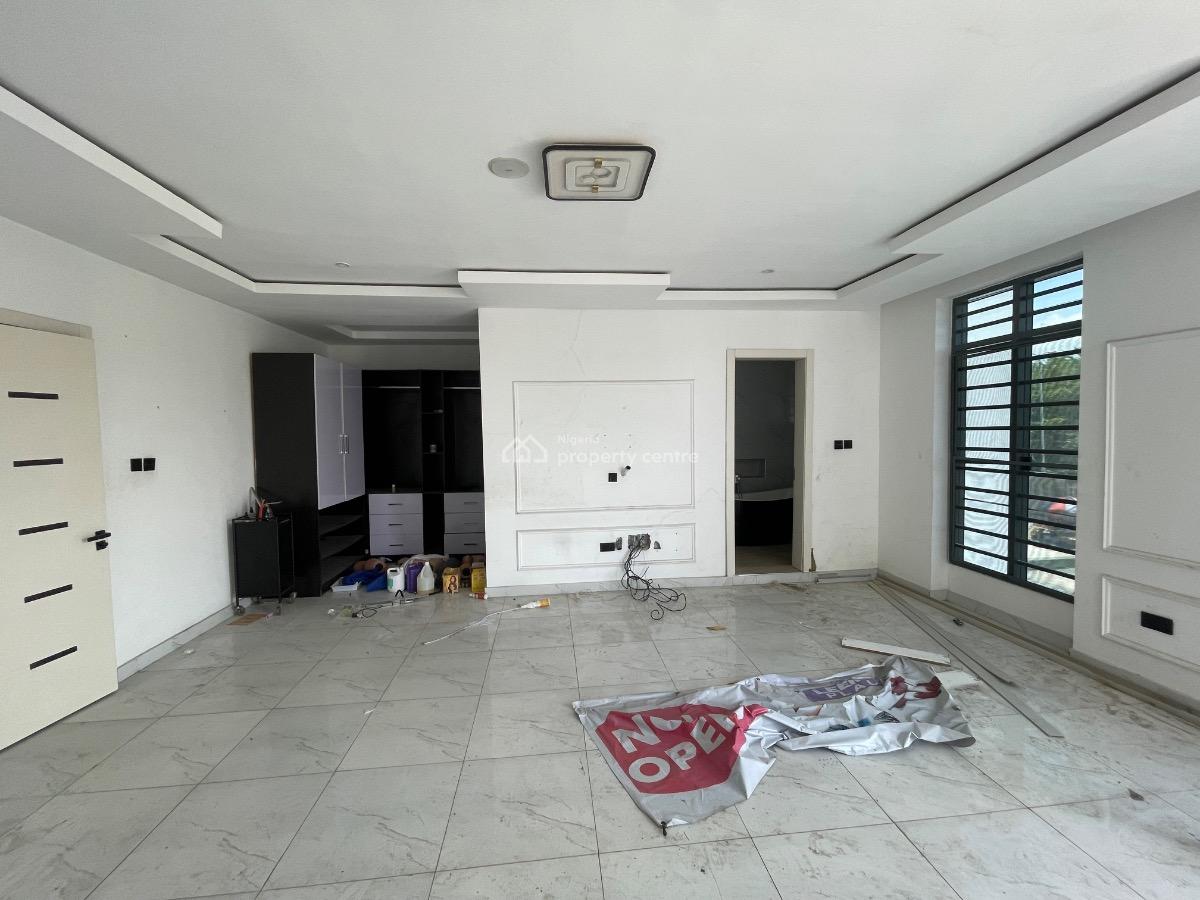 Commercial Property: 3 Bedroom Space, Ikate, Lekki, Lagos, Commercial Property for Rent