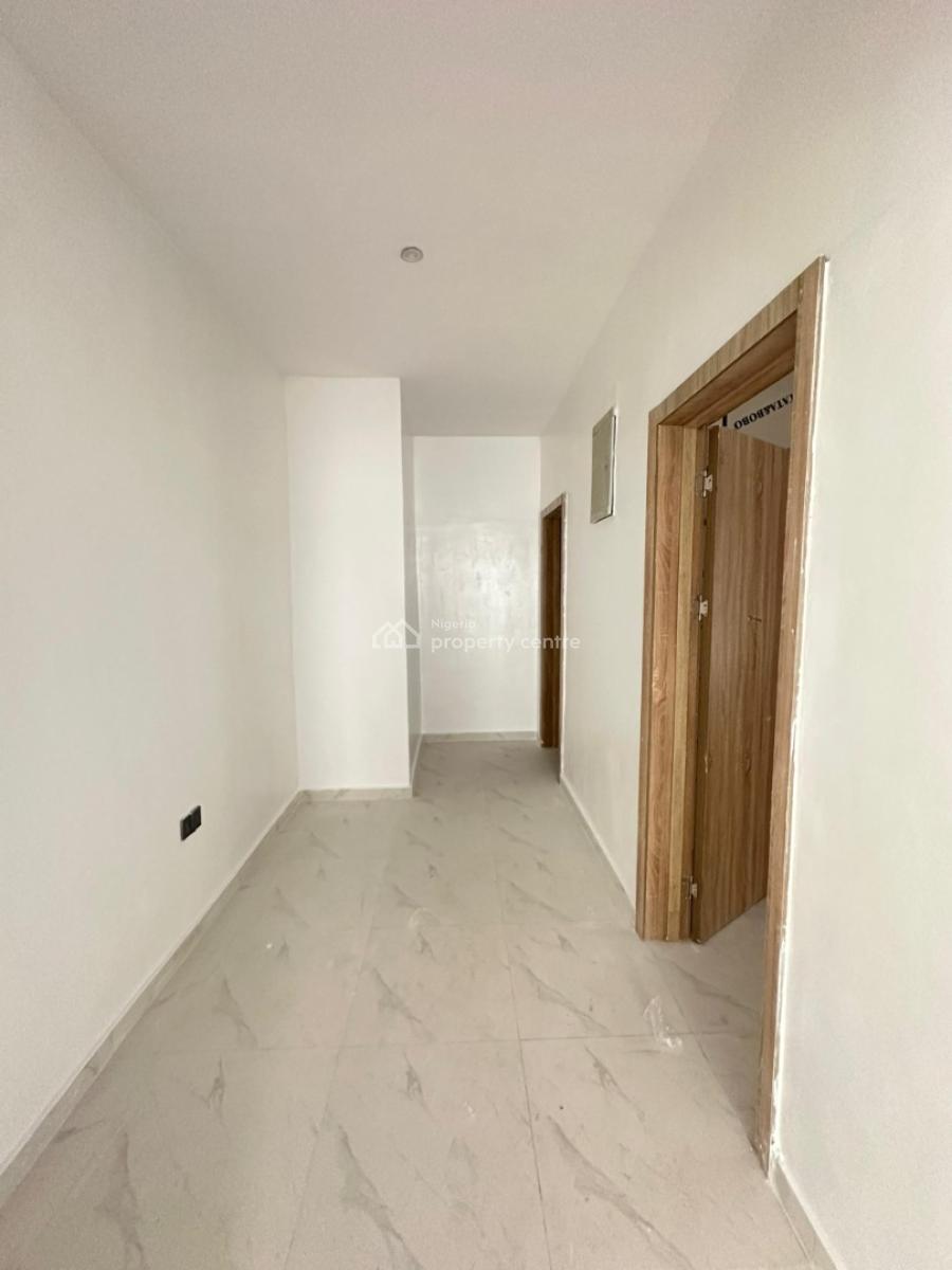 Newly Built 1 & 2 Bedroom Apartment with an Elevator in a Secure and S, Ikate, Ikate, Lekki, Lagos, Flat / Apartment for Sale