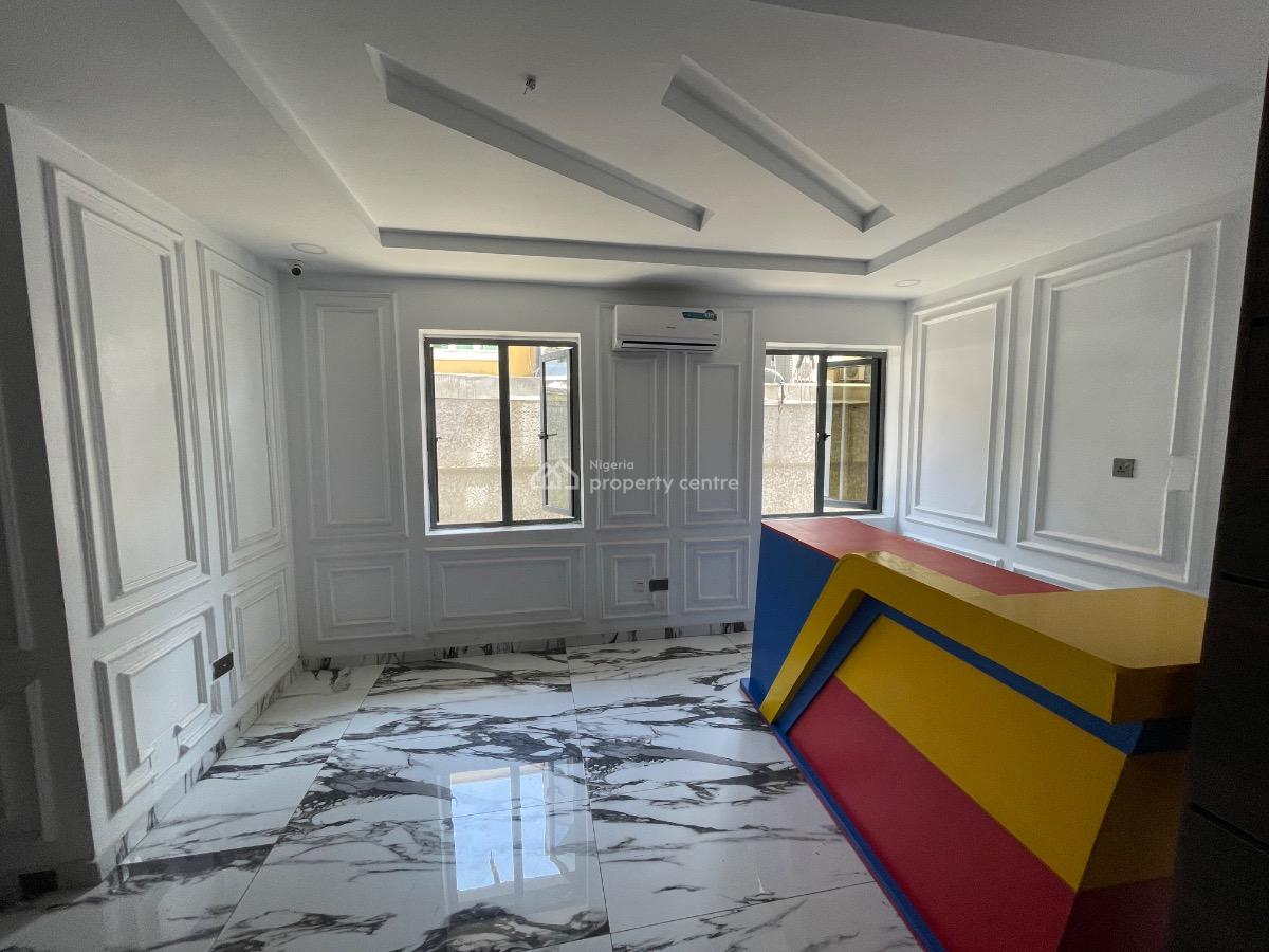 Commercial Property: 232sqm Office Space, Lekki Phase 1, Lekki, Lagos, Office Space for Rent