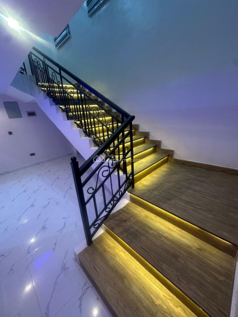 Exquisite 5 Bedroom Semi Detached Duplex, Lekki Phase 1, Lekki, Lagos, Semi-detached Duplex for Rent