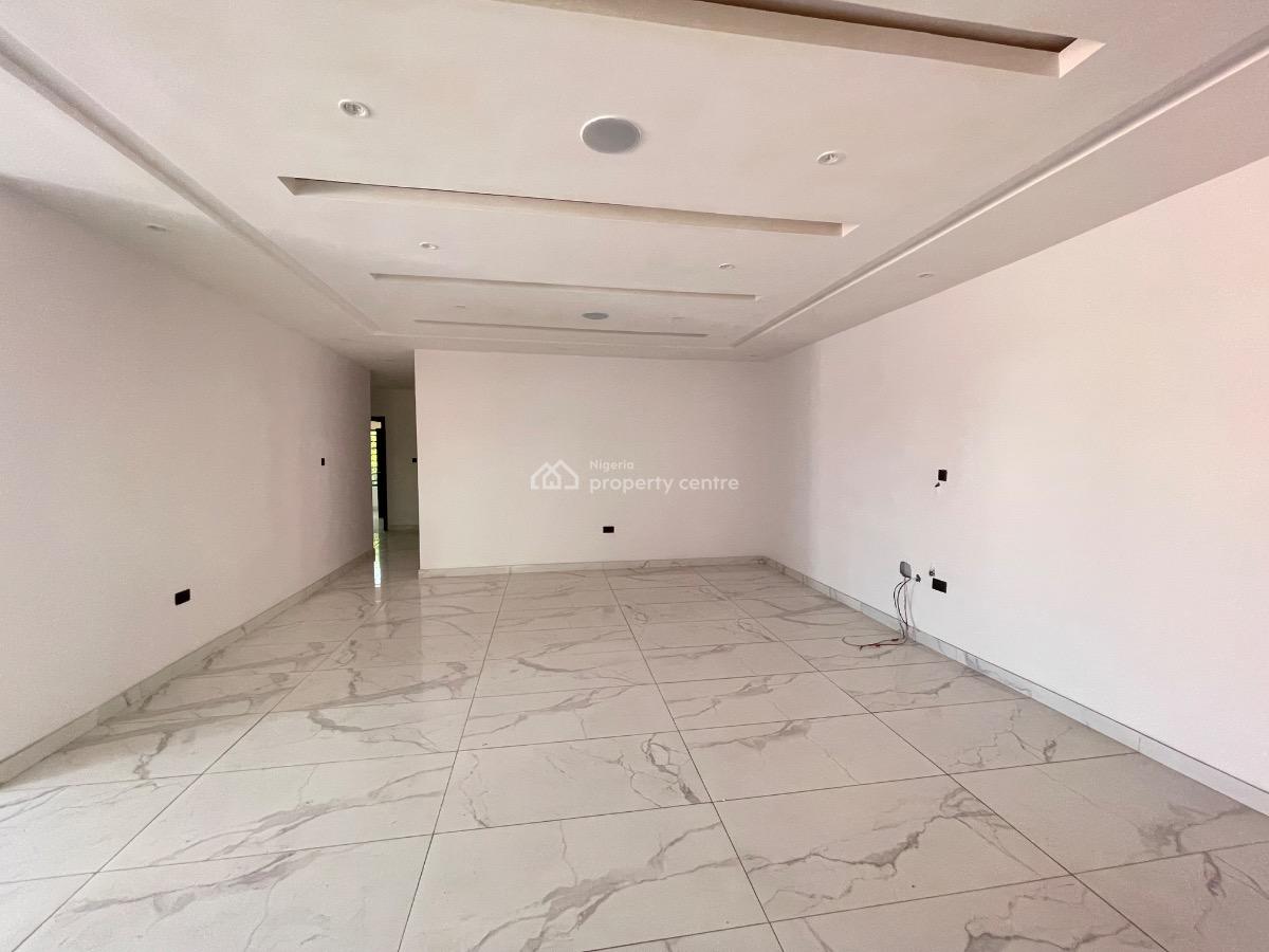Fully Serviced 3 Bedroom Apartment with Bq, Lekki Phase 1, Lekki, Lagos, Flat / Apartment for Rent