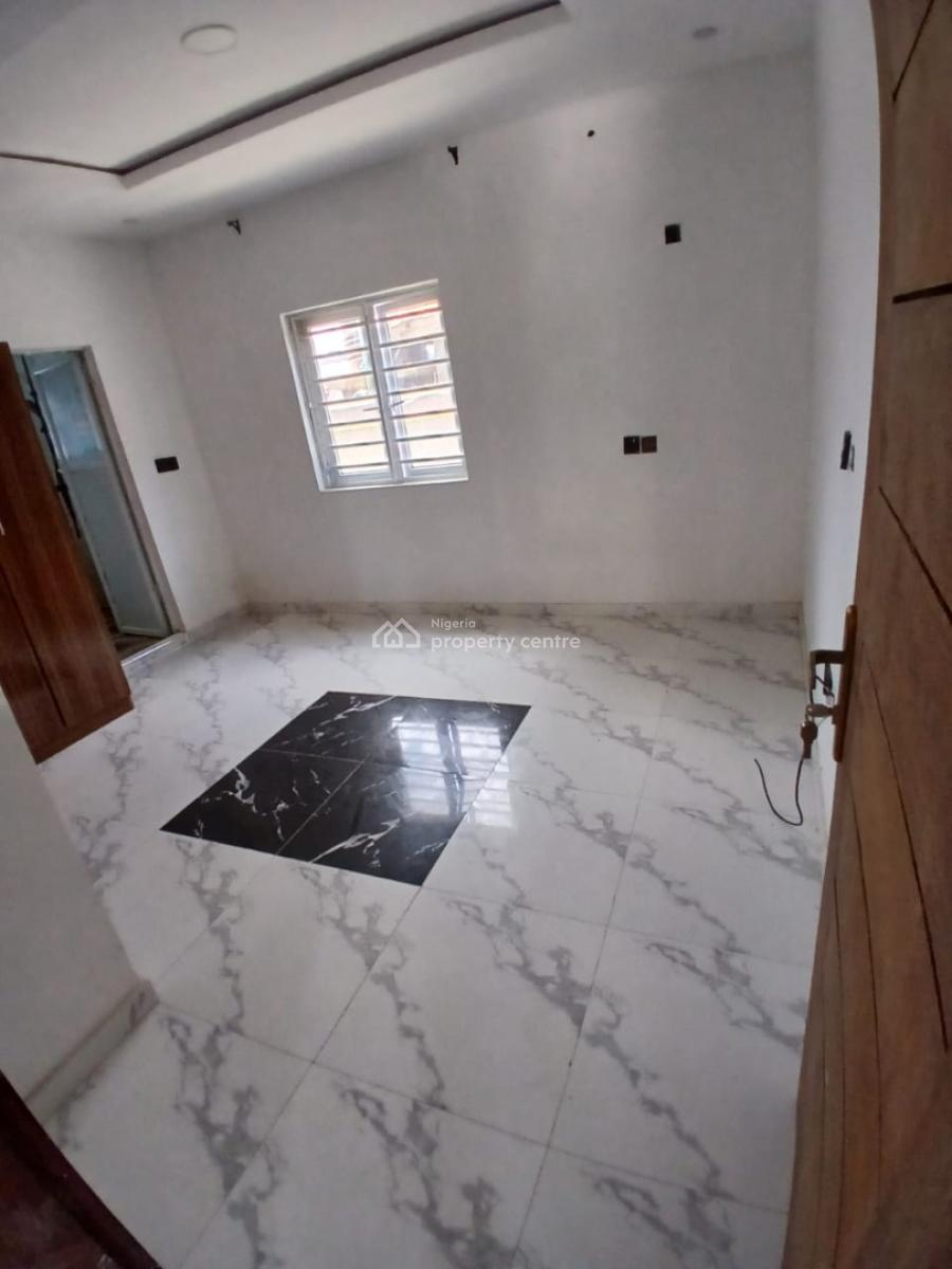 3 Bedroom Flat Upstairs, Sangotedo, Ajah, Lagos, Flat / Apartment for Rent