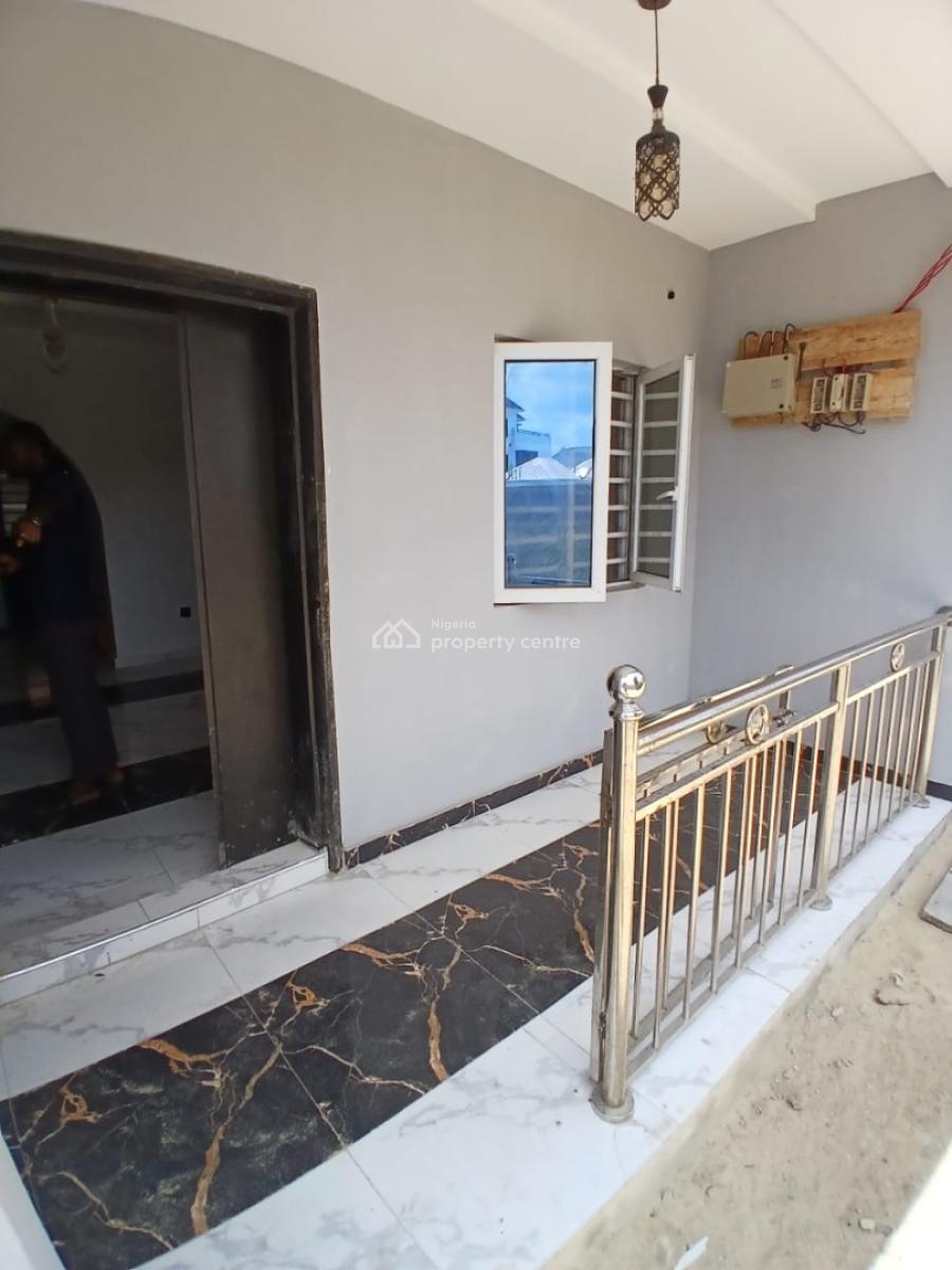 3 Bedroom Flat Upstairs, Sangotedo, Ajah, Lagos, Flat / Apartment for Rent