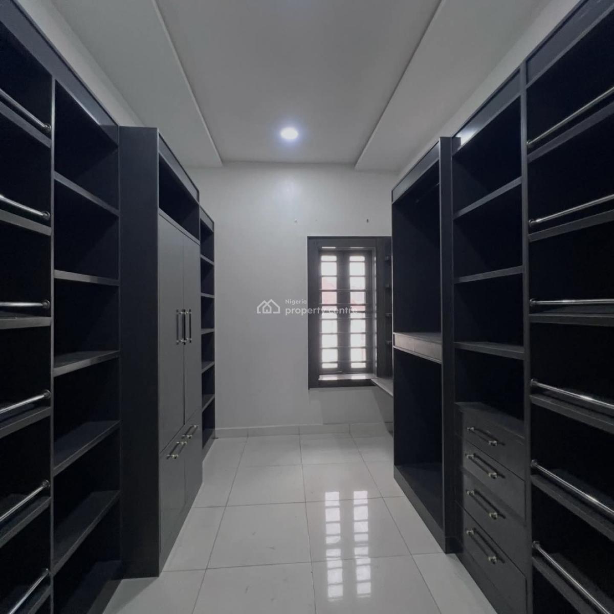4 Bedroom Semi Detached Duplex with 2 Units of Bq, Naf Valley, Asokoro District, Abuja, Terraced Duplex for Rent