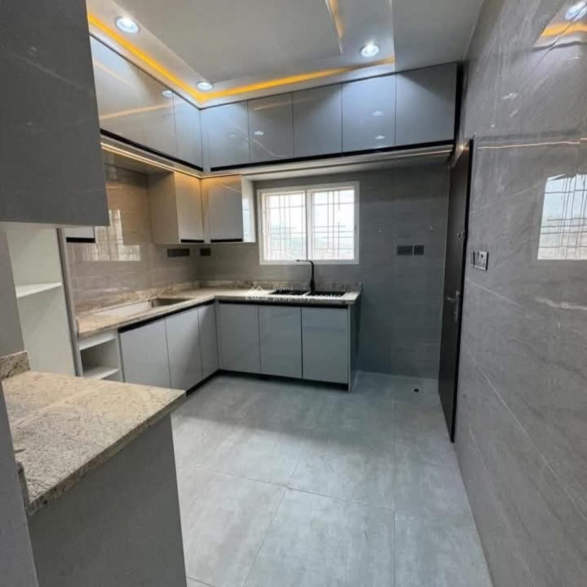 Newly Built 3-bedroom Terrace Duplex in an Estate, Gaduwa, Abuja, Terraced Duplex for Rent