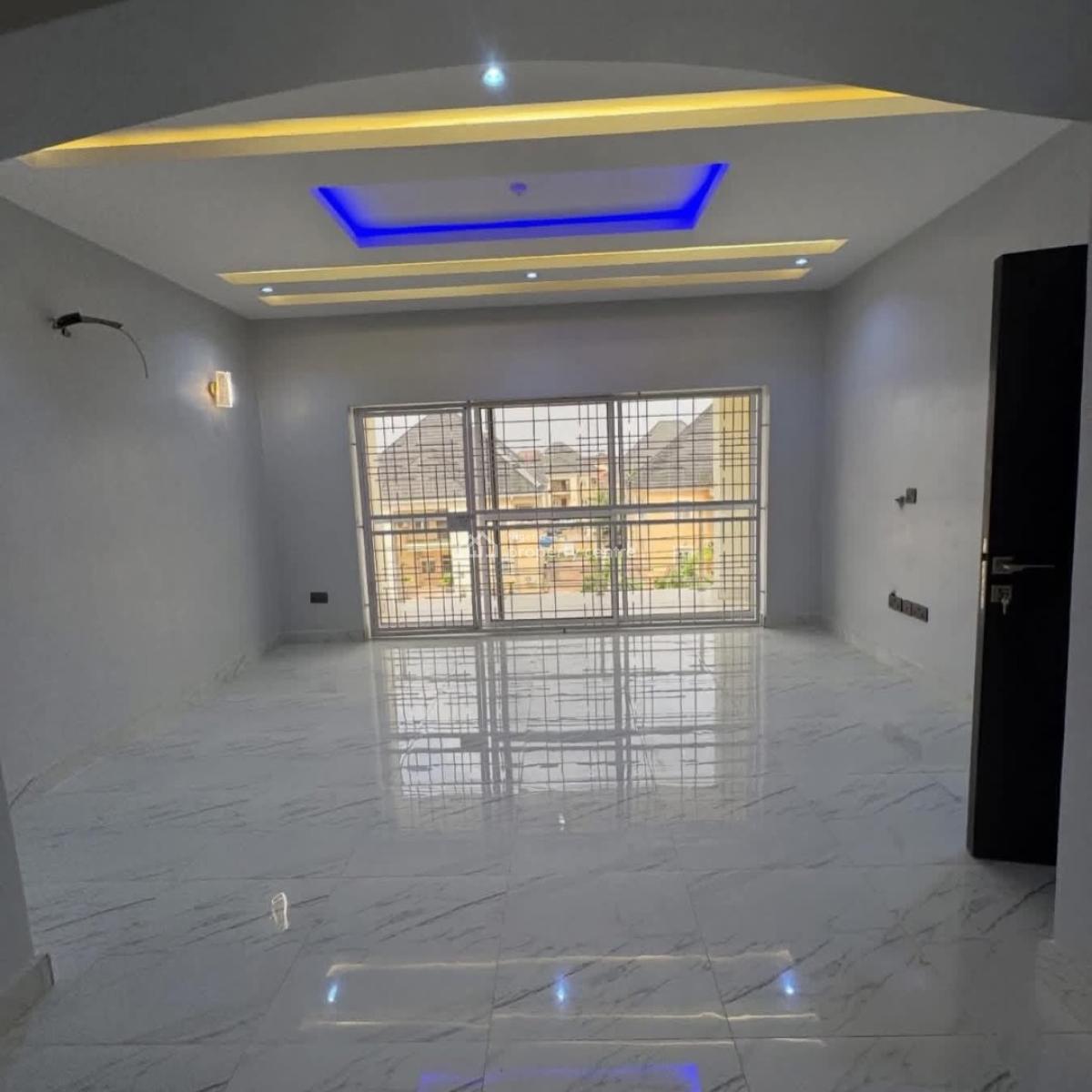 Newly Built 3-bedroom Terrace Duplex in an Estate, Gaduwa, Abuja, Terraced Duplex for Rent