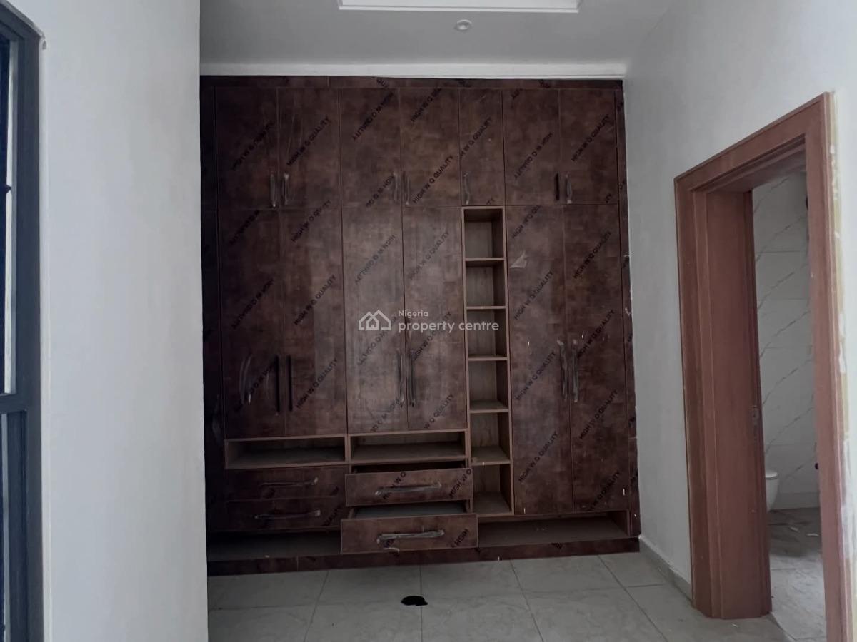 Tastefully Finished 4 Bedroom Terrace with Maid Room, Jahi, Abuja, Terraced Duplex for Rent