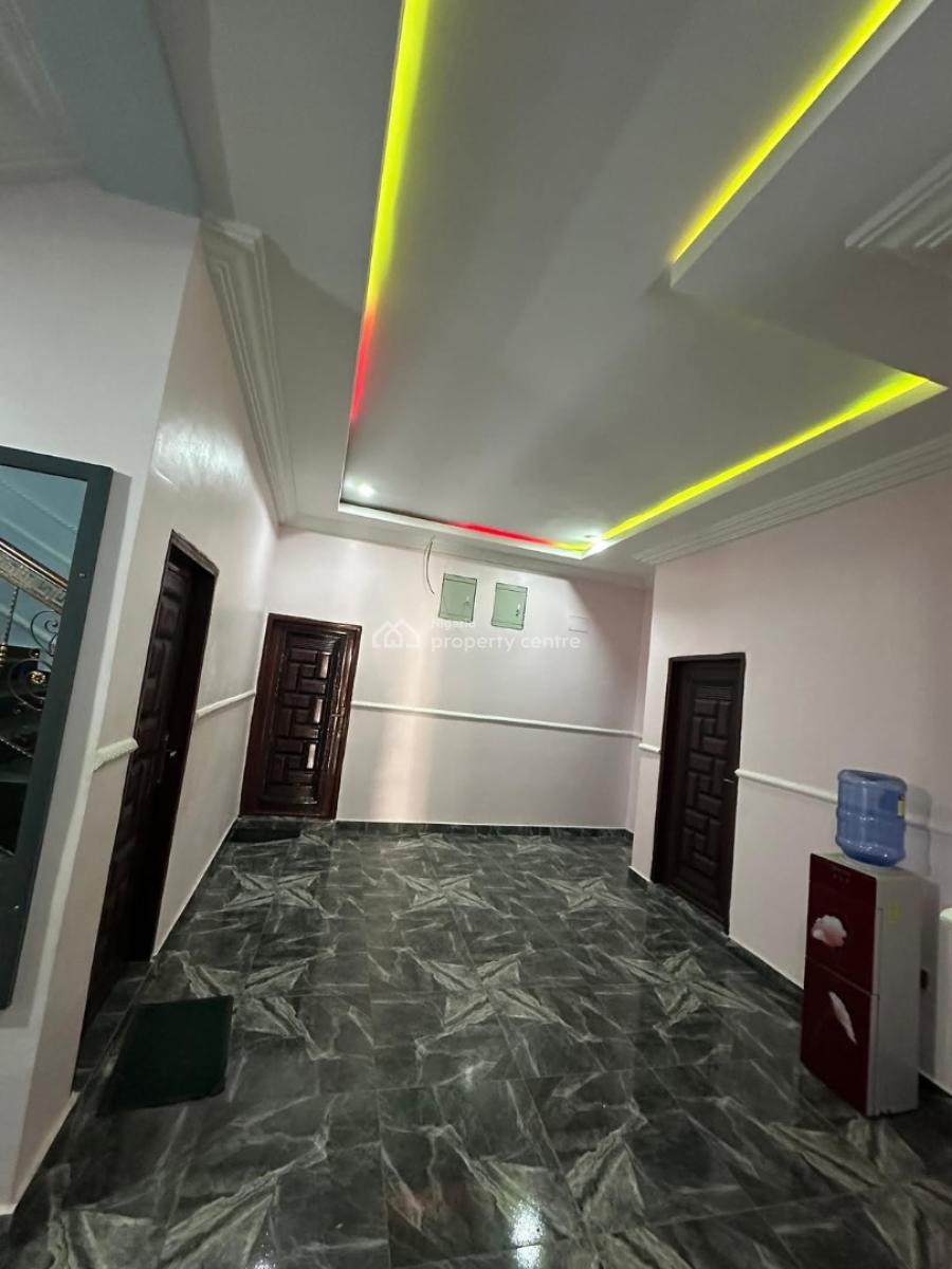 6 Bedroom Duplex with 2 Rooms Bq & Gatehouse, Off Sars Road, Port Harcourt, Rivers, Detached Duplex for Sale