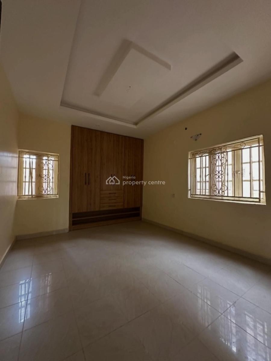 Newly Built 4 Units of 3 Bedroom Apartment + 2 Units of Selfcontain, Mabushi, Abuja, Flat / Apartment for Sale
