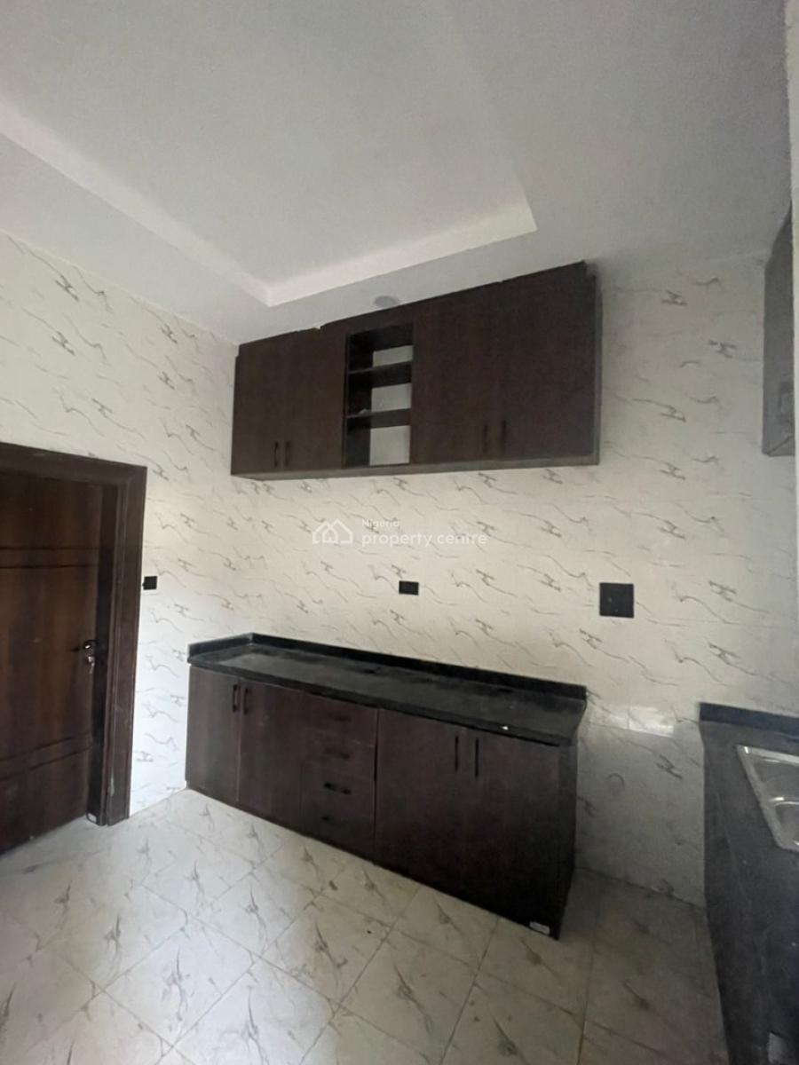 2 Bedroom Apartment, Dawaki, Gwarinpa, Abuja, Flat / Apartment for Rent