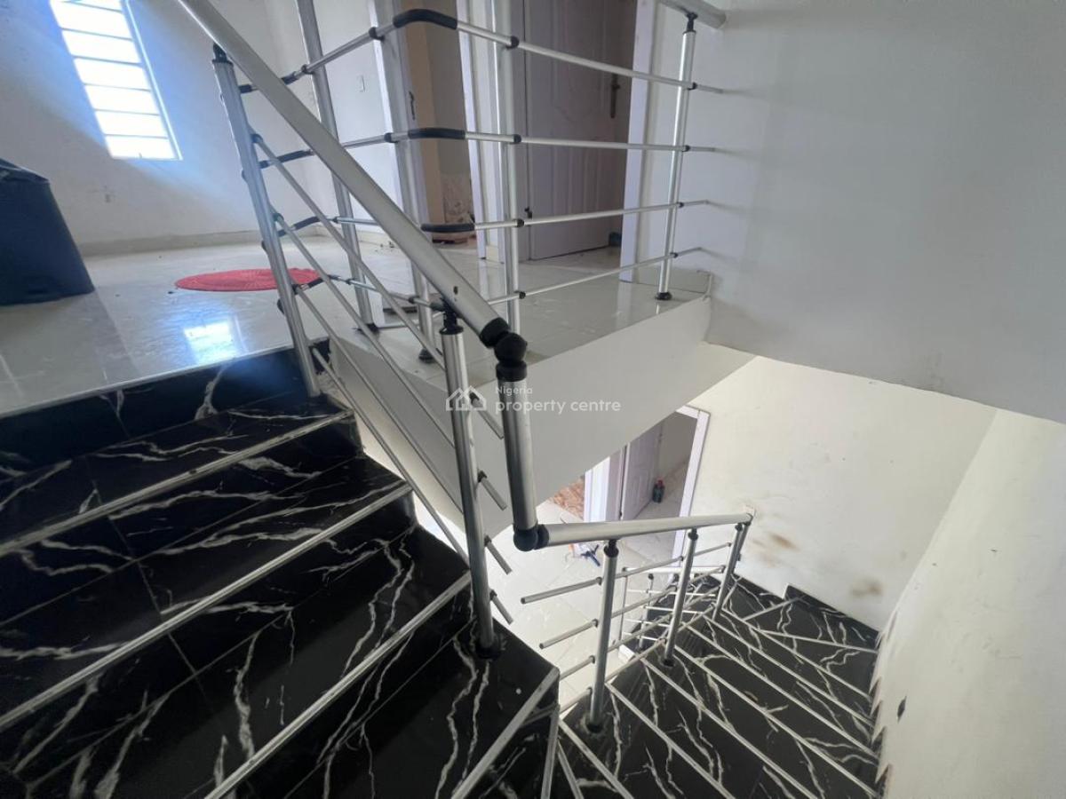 4 Bedrooms Terrace Duplex, Ikota Villa Estate, Lekki, Lagos, Terraced Duplex for Rent