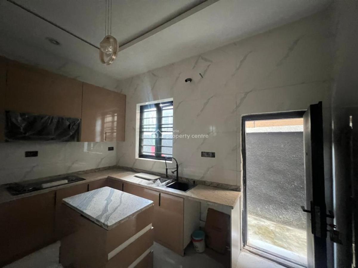 4 Bedrooms Semi Detached Duplex, Ikota, Lekki, Lagos, Semi-detached Duplex for Sale
