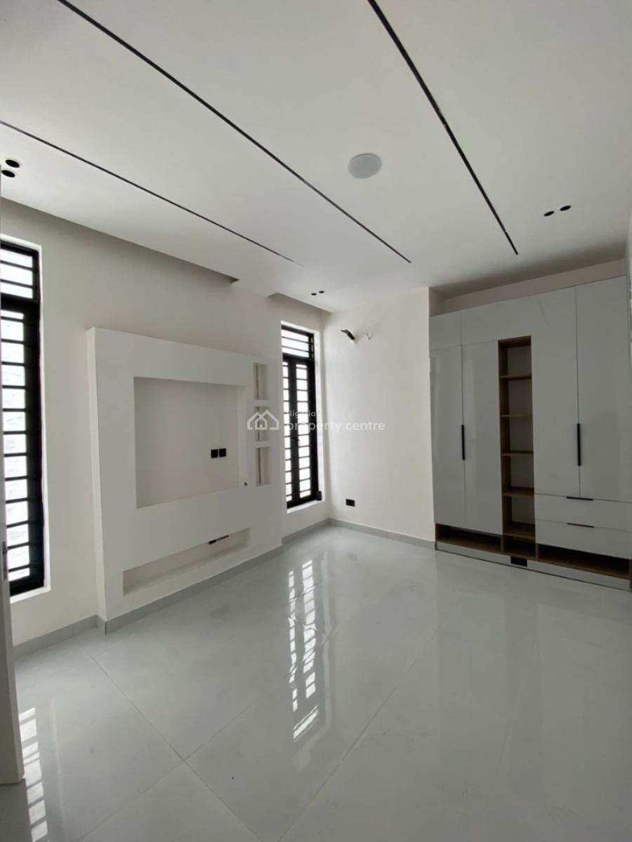 a Stunning 5 Bedroom Fully Detached, Lekki Phase 2, Lekki, Lagos, House for Sale