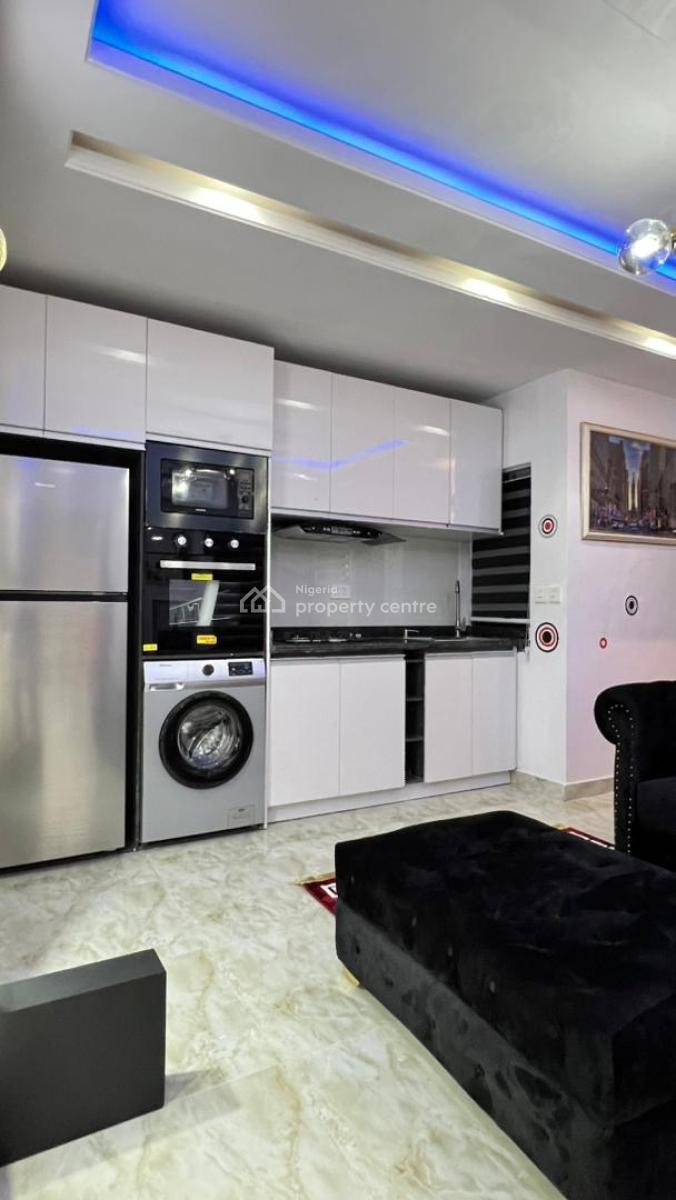 Luxuriously Furnished 1bedroom Apartment (fully Serviced), Greenbay Estate, Behind Megamound Estate, Mobil Road, Ajah, Ajah, Lagos, Mini Flat (room and Parlour) for Rent