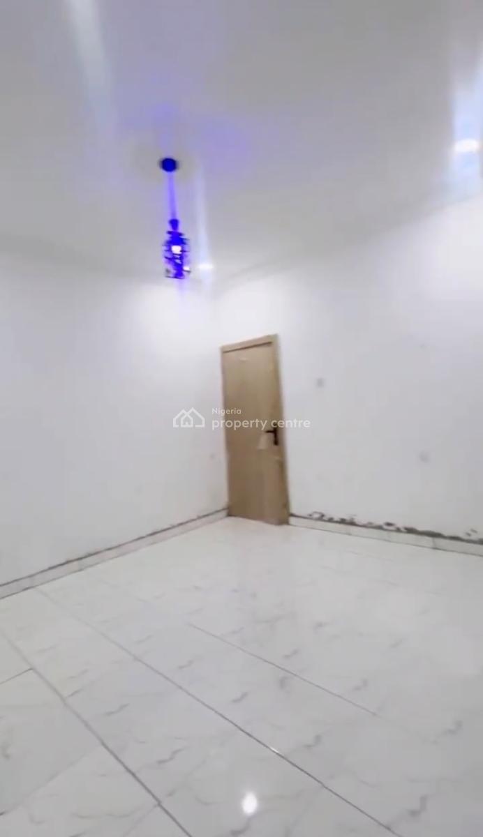 Executive Miniflat with Pop All Round and 2 Toilets, Off Shipeolu, Shomolu, Lagos, Mini Flat (room and Parlour) for Rent