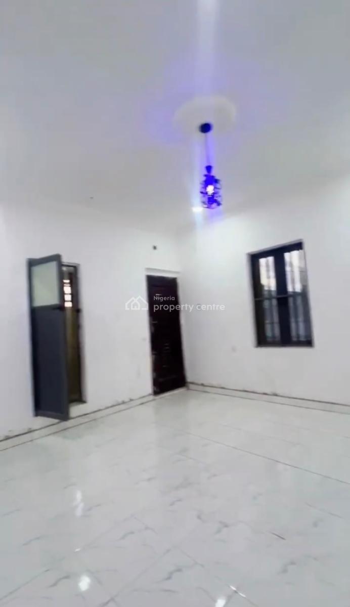 Executive Miniflat with Pop All Round and 2 Toilets, Off Shipeolu, Shomolu, Lagos, Mini Flat (room and Parlour) for Rent