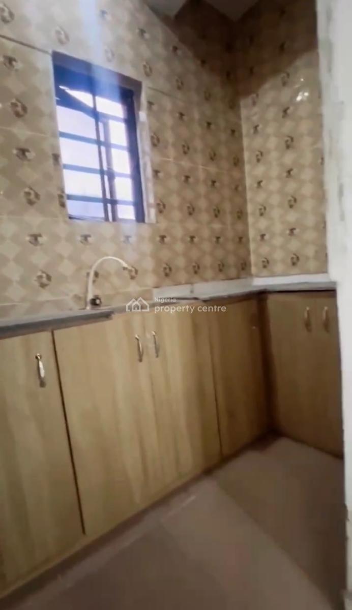 Executive Miniflat with Pop All Round and 2 Toilets, Off Shipeolu, Shomolu, Lagos, Mini Flat (room and Parlour) for Rent