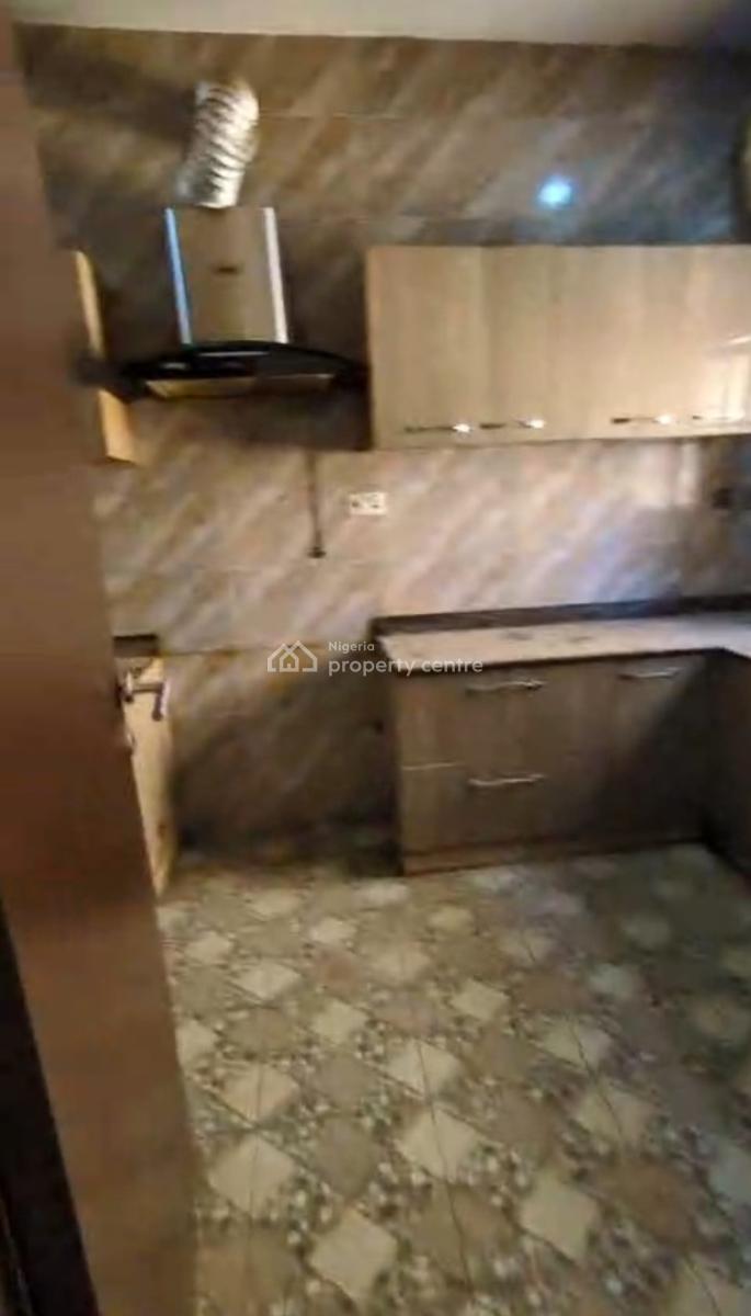Clean Renovated 3 Bedroom Flat, 2nd Floor,  Tarred Rd, Wuye Main By Zartech, Tarred Rd, Wuye, Abuja, Flat / Apartment for Rent