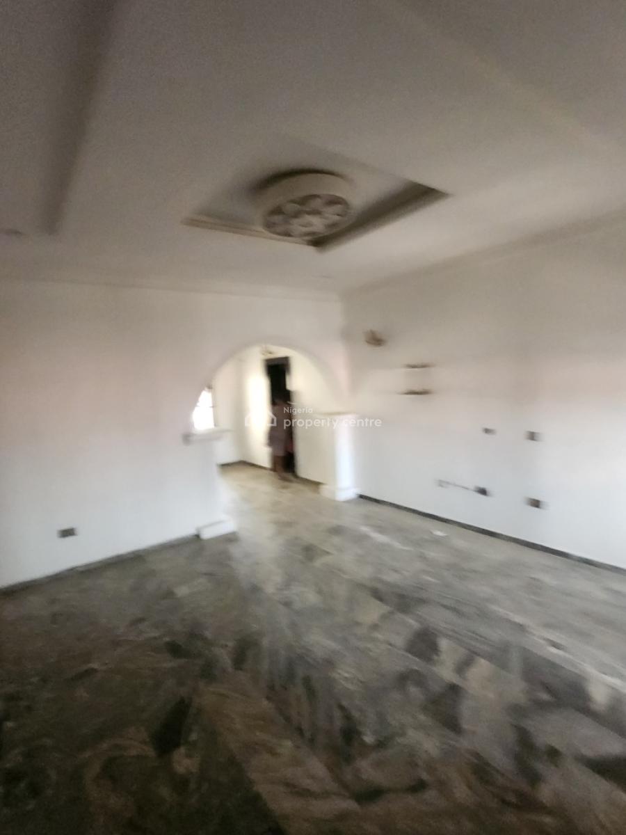 Clean Renovated 3 Bedroom Duplex, 1st Floor Loor,  Tarred Rd, Wuye Main By Zartech(tarred Rd, Wuye, Abuja, Flat / Apartment for Rent