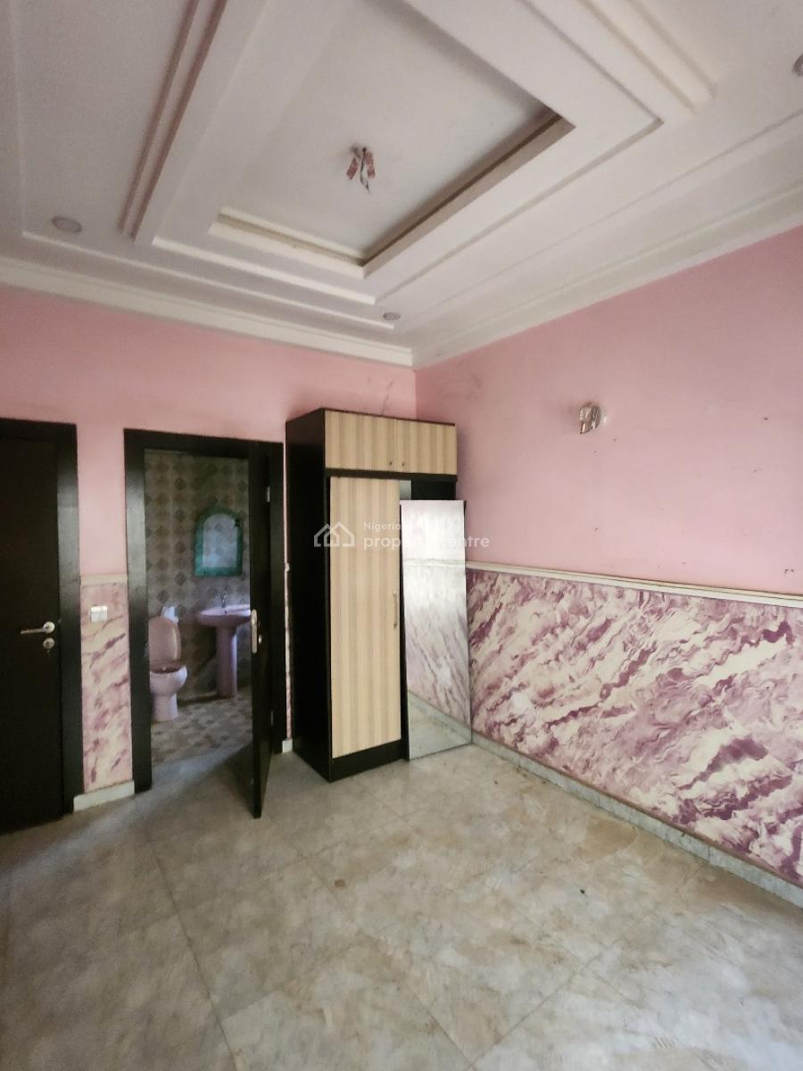 Clean Renovated 3 Bedroom Duplex, 1st Floor Loor,  Tarred Rd, Wuye Main By Zartech(tarred Rd, Wuye, Abuja, Flat / Apartment for Rent