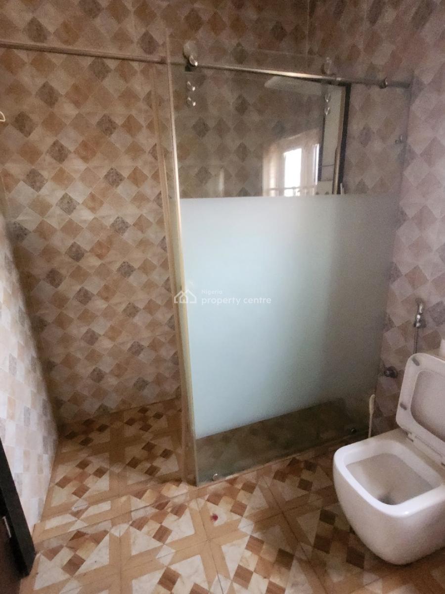 Clean Renovated 3 Bedroom Duplex, 1st Floor Loor,  Tarred Rd, Wuye Main By Zartech(tarred Rd, Wuye, Abuja, Flat / Apartment for Rent