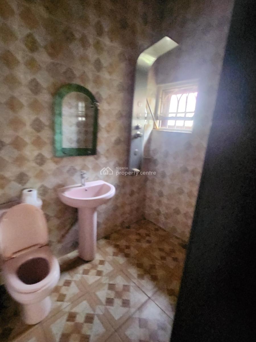 Clean Renovated 3 Bedroom Duplex, 1st Floor Loor,  Tarred Rd, Wuye Main By Zartech(tarred Rd, Wuye, Abuja, Flat / Apartment for Rent