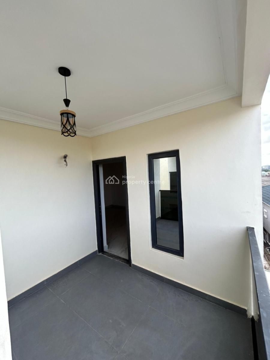 5 Bedroom Semi Detached Duplex, Gra Phase 1, Magodo, Lagos, Semi-detached Duplex for Sale