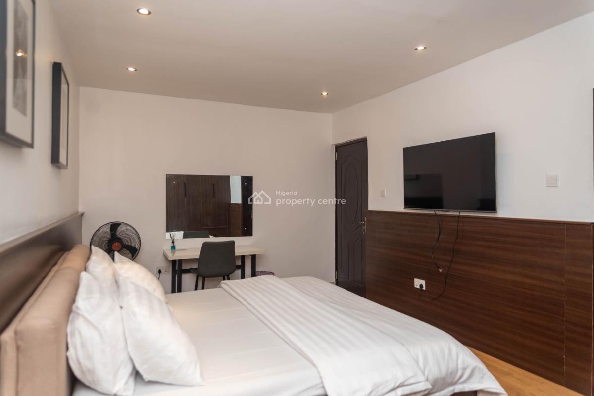 Fully Furnished 2bedroom Flat with Inverter. 2nd Floor, Off Amino Kano( Tarred Rd, Wuse 2, Abuja, Flat / Apartment for Rent