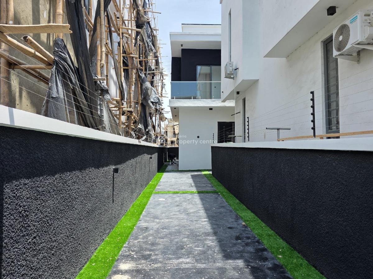Brand New 4 Bedroom Semi-detached Duplex with Bq, Chevron, Lekki, Lagos, Semi-detached Duplex for Rent